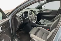 Volvo XC40 din 2022 cu 50.338 km - oferta VOL172571 - foto 10