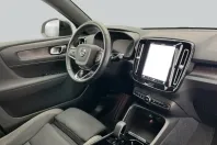 Volvo XC40 din 2022 cu 50.338 km - oferta VOL172571 - foto 16