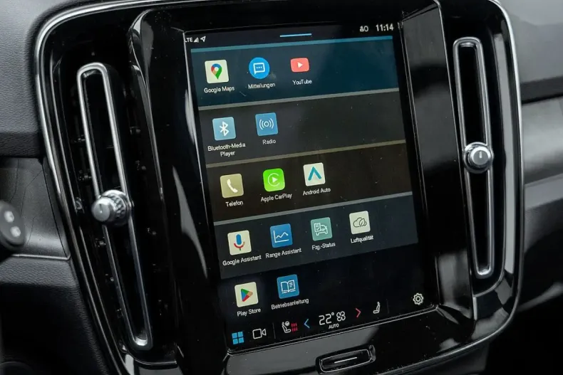 Volvo XC40 din 2022 cu 63.700 km - oferta VOL172572 - foto 12