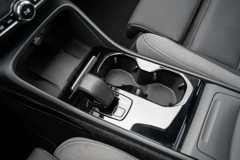 Volvo XC40 din 2022 cu 63.700 km - oferta VOL172572 - foto 18