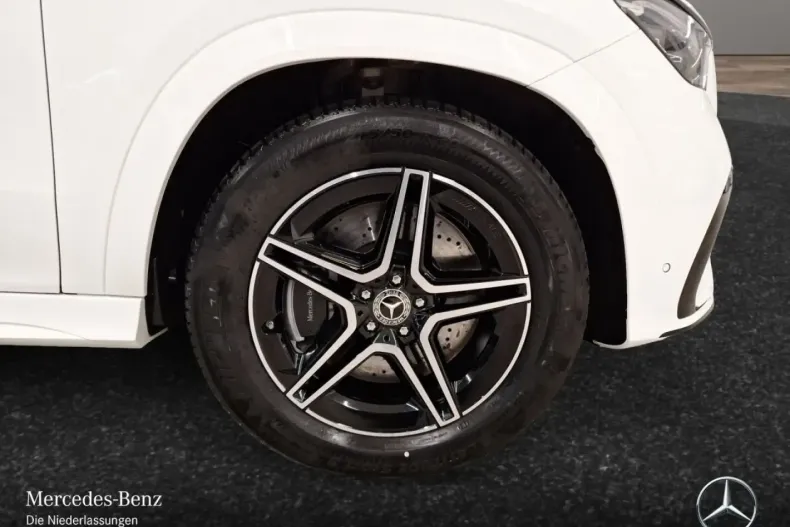 Mercedes-Benz GLE 450 din 2024 cu 6.957 km - oferta MER172579 - foto 4