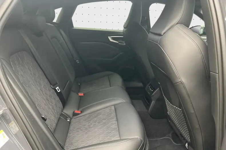 Audi A5 din 2024 cu 2.890 km - oferta AUD172582 - foto 16