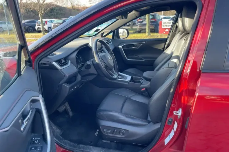 Toyota RAV4 din 2022 cu 49.646 km - oferta TOY172587 - foto 6