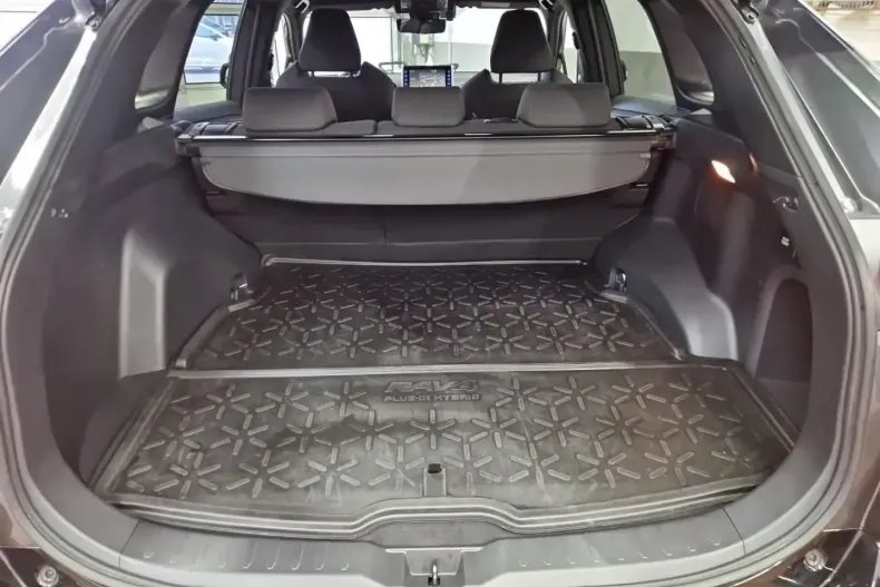 Toyota RAV4 din 2022 cu 37.300 km - oferta TOY172588 - foto 13