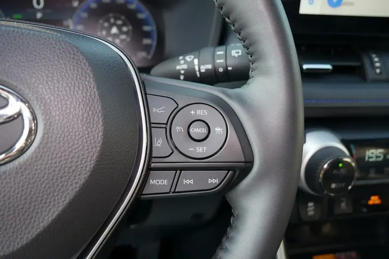 Toyota RAV4 din 2024 cu 17.887 km - oferta TOY172589 - foto 25