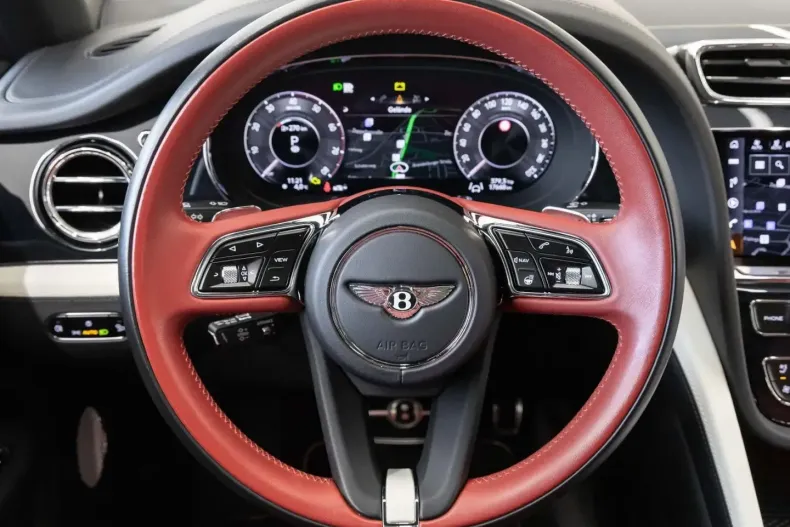 Bentley Bentayga din 2024 cu 17.400 km - oferta BEN172592 - foto 13