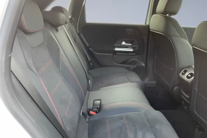 Mercedes-Benz B 250 din 2024 cu 8.650 km - oferta MER172594 - foto 12