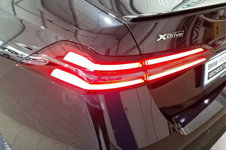 BMW 550 din 2024 cu 28.569 km - oferta BMW172596 - foto 10