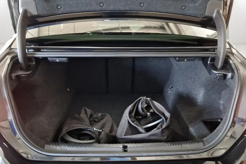 BMW 550 din 2024 cu 28.569 km - oferta BMW172596 - foto 11