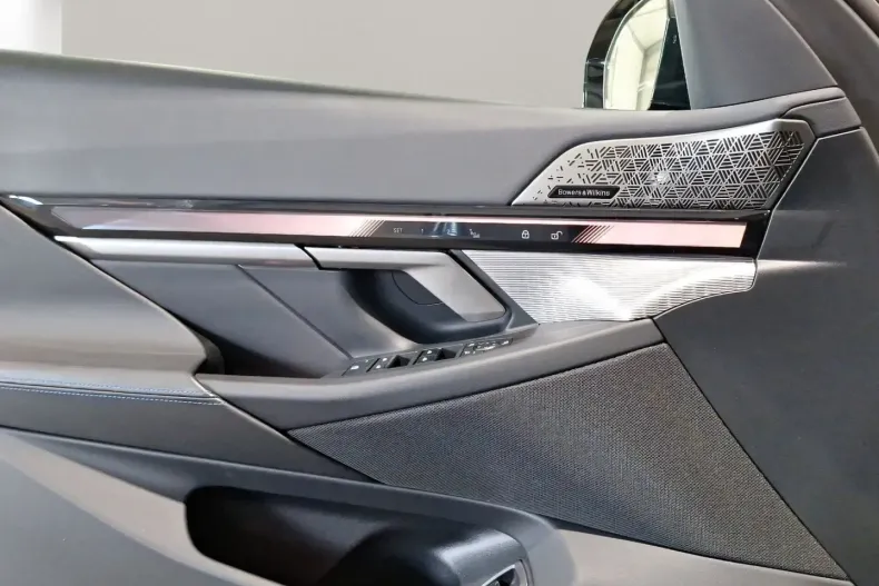 BMW 550 din 2024 cu 28.569 km - oferta BMW172596 - foto 16