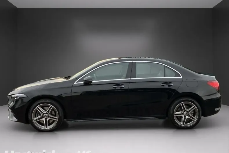 Mercedes-Benz A 250 din 2025 cu 21.690 km - oferta MER172597 - foto 1