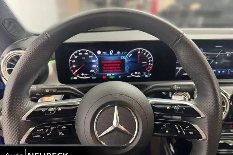 Mercedes-Benz A 250 din 2024 cu 11.750 km - oferta MER172598 - foto 12