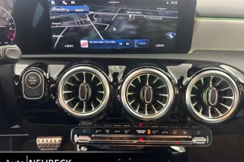 Mercedes-Benz A 250 din 2024 cu 11.750 km - oferta MER172598 - foto 13