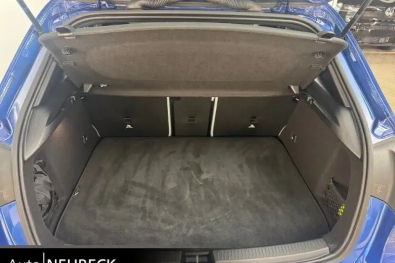 Mercedes-Benz A 250 din 2024 cu 11.750 km - oferta MER172598 - foto 17