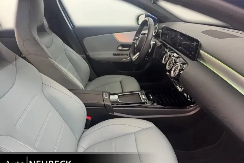 Mercedes-Benz A 250 din 2024 cu 11.750 km - oferta MER172598 - foto 20