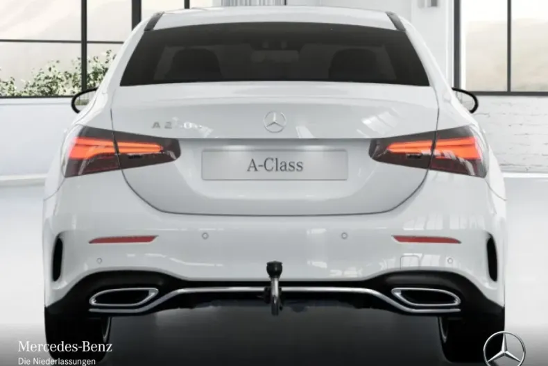 Mercedes-Benz A 250 din 2024 cu 12.711 km - oferta MER172599 - foto 8