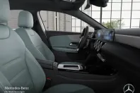 Mercedes-Benz A 250 din 2024 cu 12.711 km - oferta MER172599 - foto 10