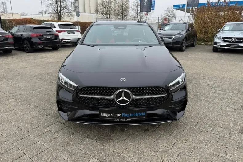 Mercedes-Benz A 250 din 2024 cu 6.744 km - oferta MER172602 - foto 4