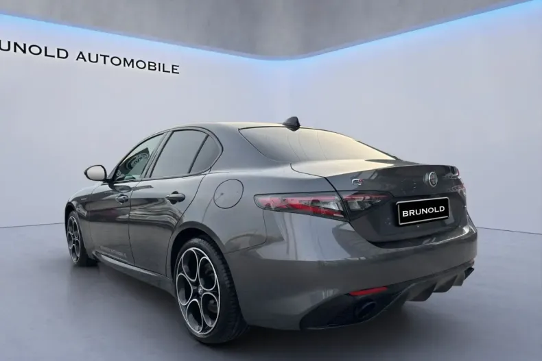 Alfa Romeo Giulia din 2024 cu 15.000 km - oferta ALF172603 - foto 4