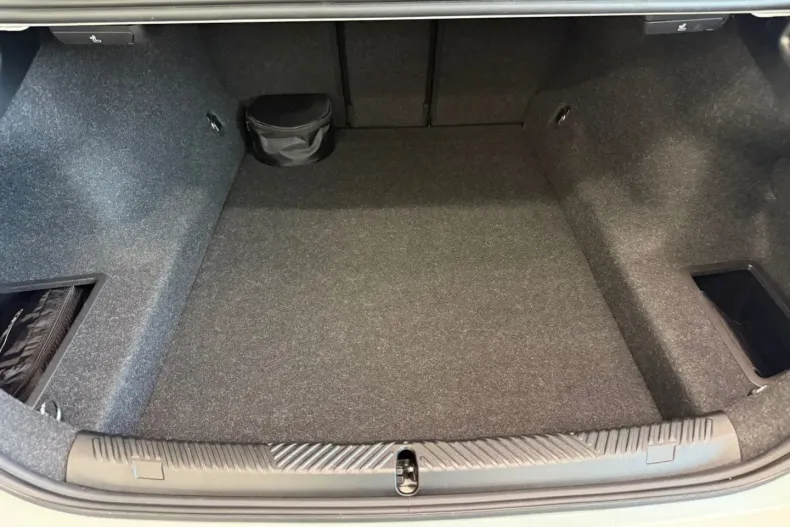 BMW 540 din 2025 cu 17.993 km - oferta BMW172606 - foto 19