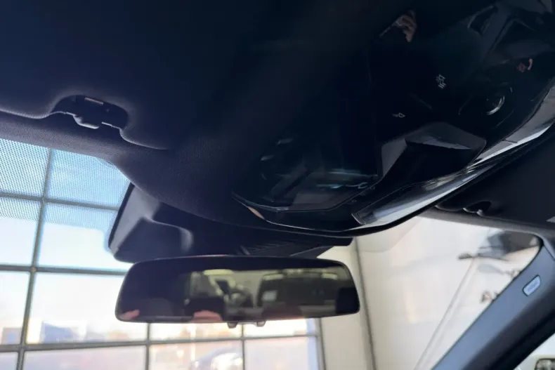 BMW 540 din 2025 cu 17.993 km - oferta BMW172606 - foto 40