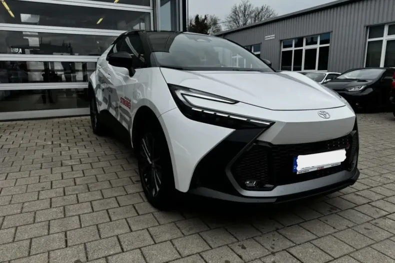 Toyota C-HR din 2024 cu 16.100 km - oferta TOY172608 - foto 1