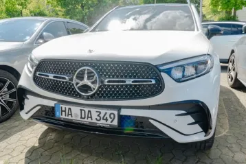 Mercedes-Benz GLC 300 din 2025 - oferta MER172611