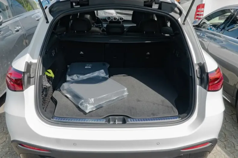 Mercedes-Benz GLC 300 din 2025 cu 9.500 km - oferta MER172611 - foto 5