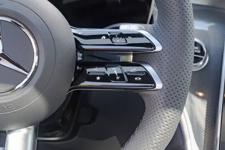 Mercedes-Benz GLC 300 din 2025 cu 9.500 km - oferta MER172611 - foto 13