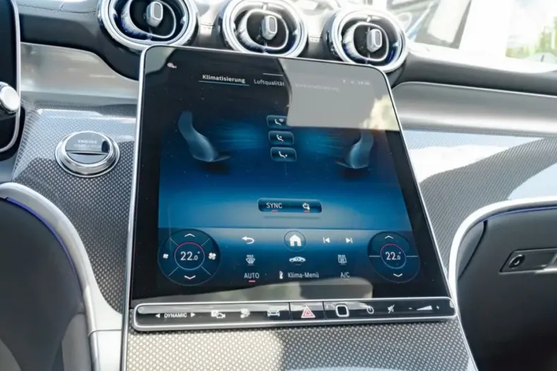 Mercedes-Benz GLC 300 din 2025 cu 9.500 km - oferta MER172611 - foto 17