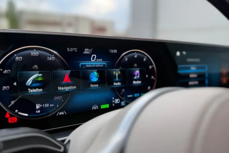 Mercedes-Benz GLS 600 din 2022 cu 35.000 km - oferta MER172612 - foto 24