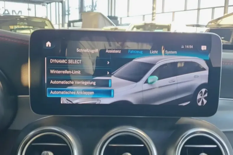 Mercedes-Benz GLC 220 din 2022 cu 87.815 km - oferta MER172614 - foto 25