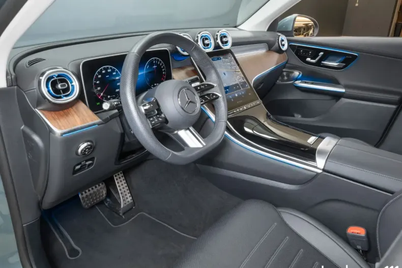 Mercedes-Benz GLC 300 din 2024 cu 11.635 km - oferta MER172621 - foto 13