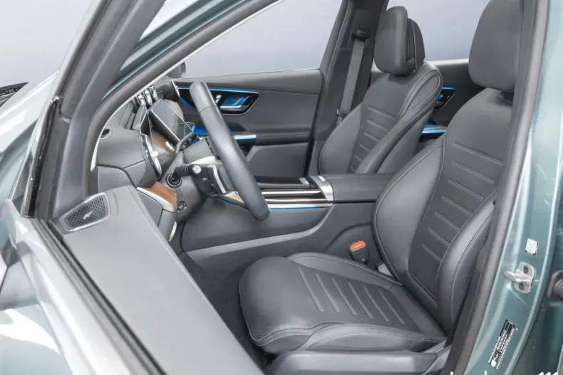 Mercedes-Benz GLC 300 din 2024 cu 11.635 km - oferta MER172621 - foto 15