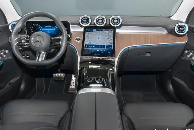 Mercedes-Benz GLC 300 din 2024 cu 11.635 km - oferta MER172621 - foto 19