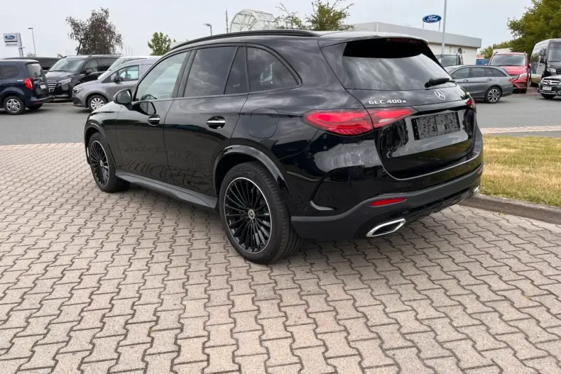 Mercedes-Benz GLC 400 din 2023 cu 24.240 km - oferta MER172622 - foto 4