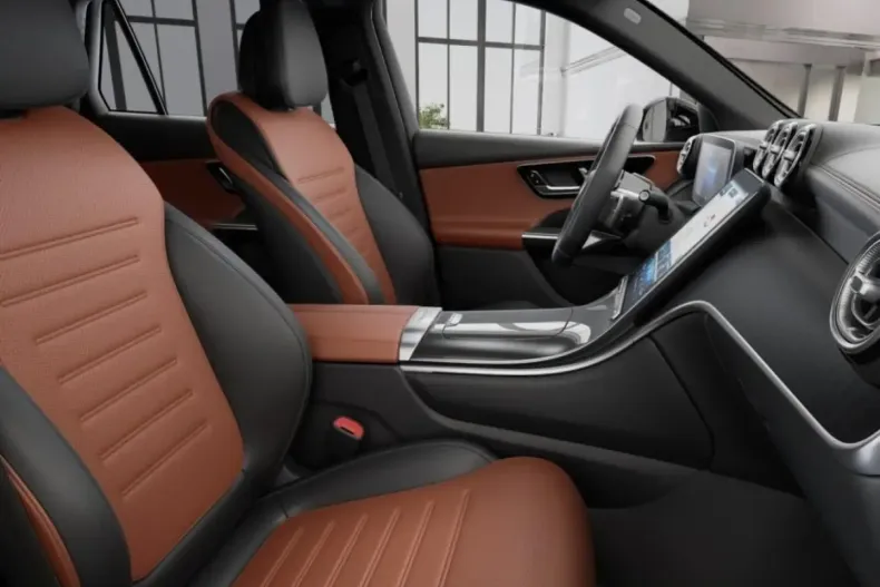 Mercedes-Benz GLC 300 din 2024 cu 13.987 km - oferta MER172627 - foto 6