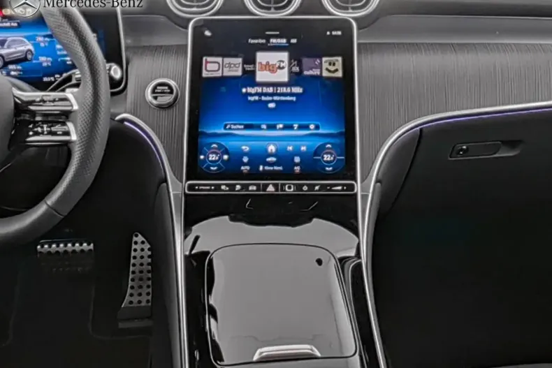 Mercedes-Benz GLC 300 din 2024 cu 17.720 km - oferta MER172629 - foto 6