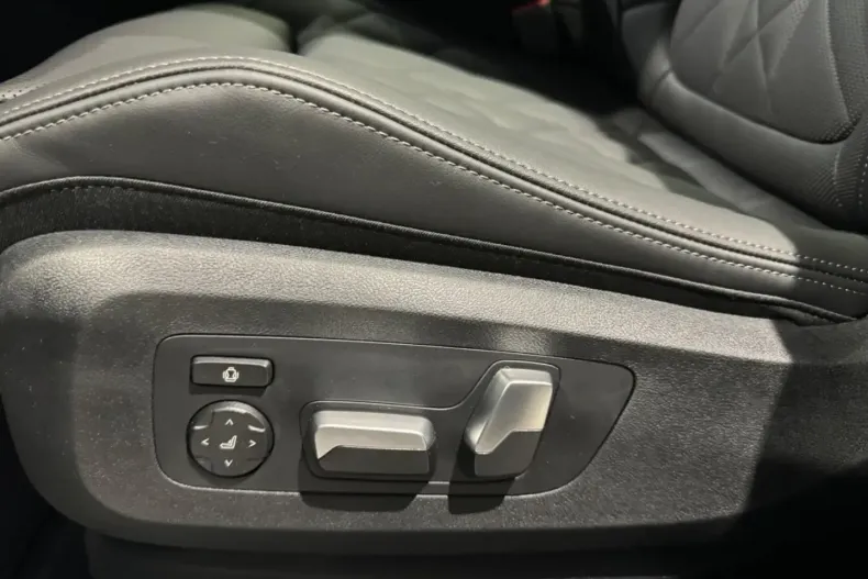 BMW X6 din 2025 cu 19.600 km - oferta BMW172633 - foto 19