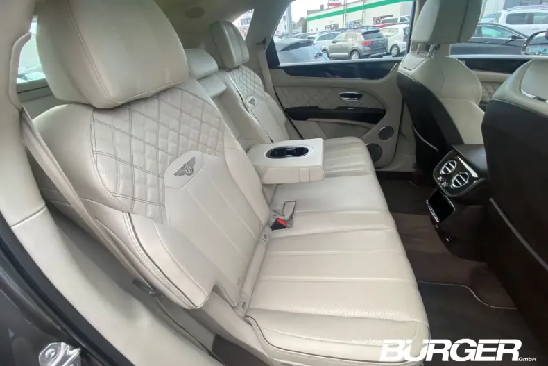 Bentley Bentayga din 2021 cu 74.500 km - oferta BEN172635 - foto 13