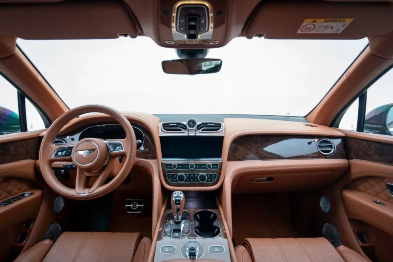 Bentley Bentayga din 2021 cu 66.394 km - oferta BEN172638 - foto 39