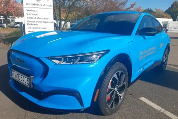 Ford Mustang Mach-E din 2022 - oferta FOR172647