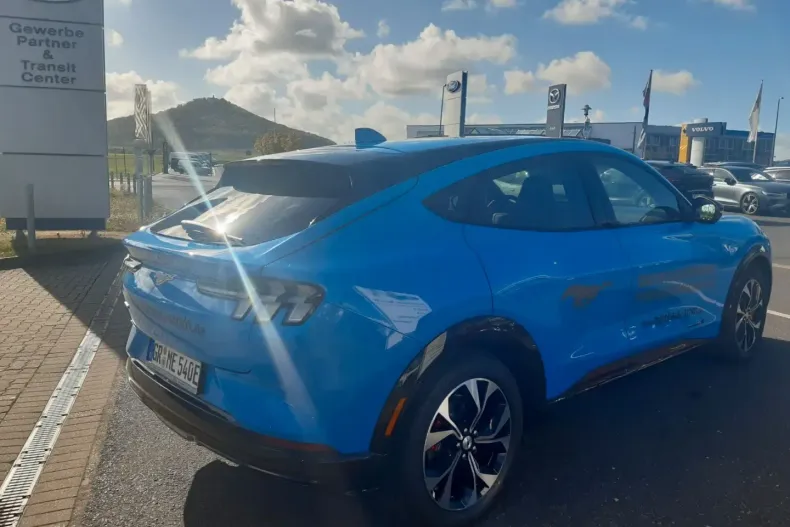 Ford Mustang Mach-E din 2022 cu 23.000 km - oferta FOR172647 - foto 5