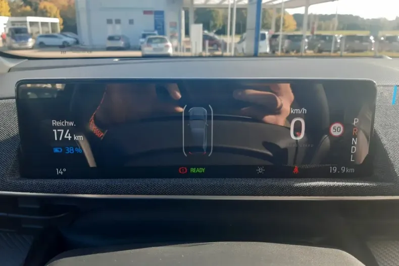 Ford Mustang Mach-E din 2022 cu 23.000 km - oferta FOR172647 - foto 14