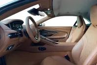 Aston Martin DB12 din 2024 cu 1.999 km - oferta AST172659 - foto 11