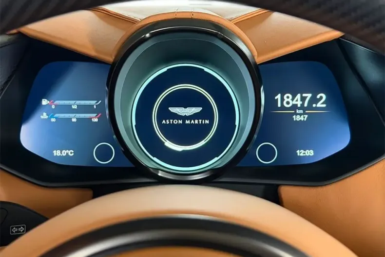 Aston Martin DBS din 2024 cu 1.850 km - oferta AST172662 - foto 10