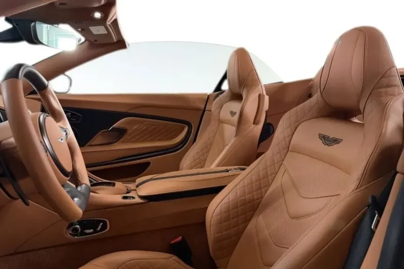 Aston Martin DBS din 2024 cu 1.850 km - oferta AST172662 - foto 18