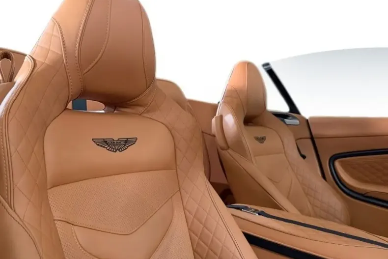 Aston Martin DBS din 2024 cu 1.850 km - oferta AST172662 - foto 19