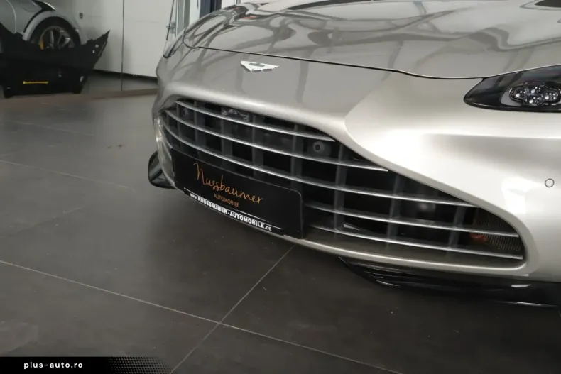 Aston Martin V8 Vantage din 2022 cu 25.000 km - oferta AST172663 - foto 4