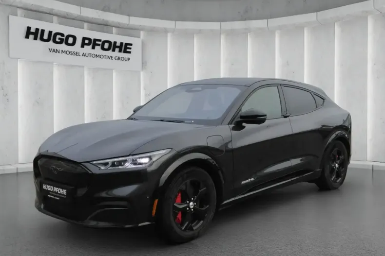 Ford Mustang Mach-E din 2022 cu 54.077 km - oferta FOR172666 - foto 1